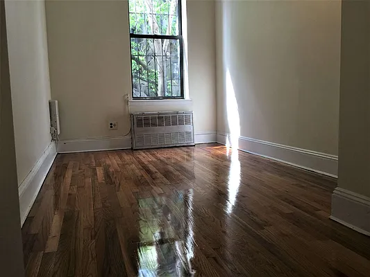 Rented by RBM Management | media 17