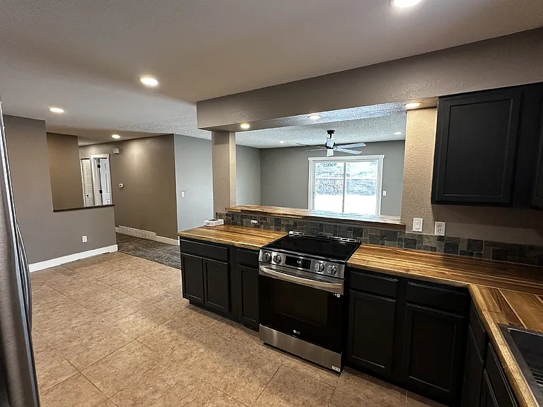 3231 S Garland Way — Photo 6
