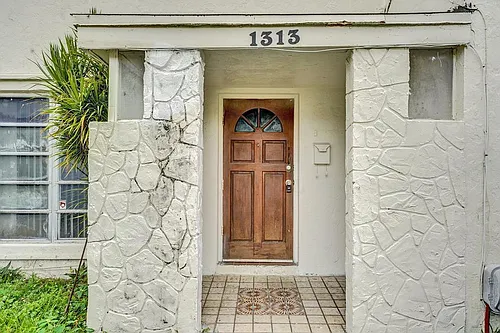 1313 Seaview Photo 1