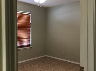 417 Matt Ln #417, Arlington, TX 76012