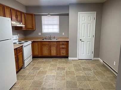 5th image of 115 N 7th St #4