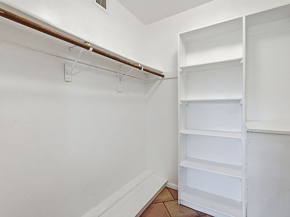 5th image of 1449 E Highland Ave Unit 16