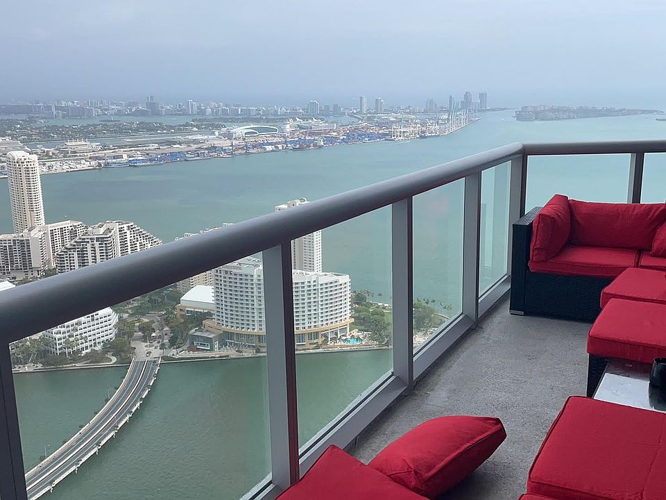 1st image of 1400 Brickell Bay Dr