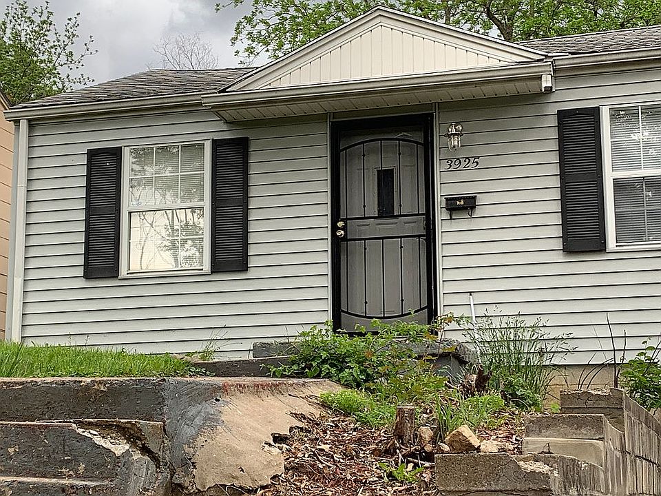 2nd image of 3925 Monroe Ave