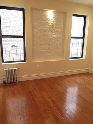 Rented by Bohemia Realty Group | media 19