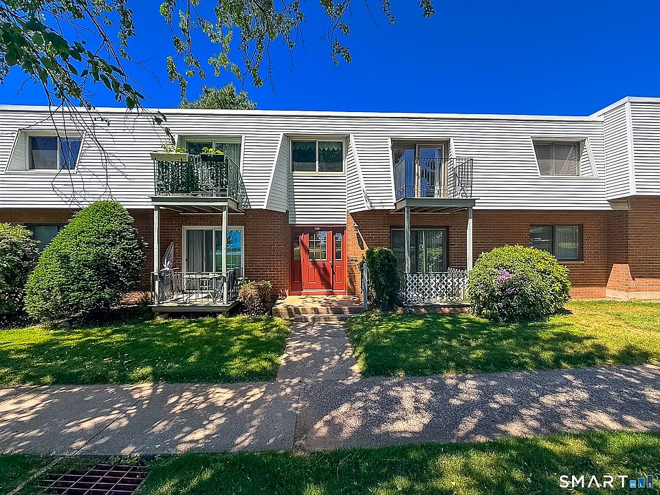 1st image of 256 Richard Street #2