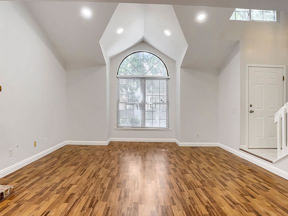 3rd image of 1718 S Quintero Way