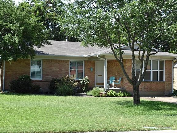 3rd image of 423 Marilu St