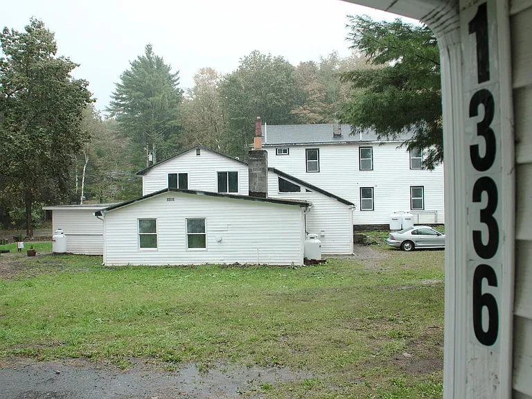 1336-1338 Mountain Ave — Photo 97