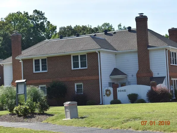 104 E Cheltenham Way, Yorktown, VA 23693