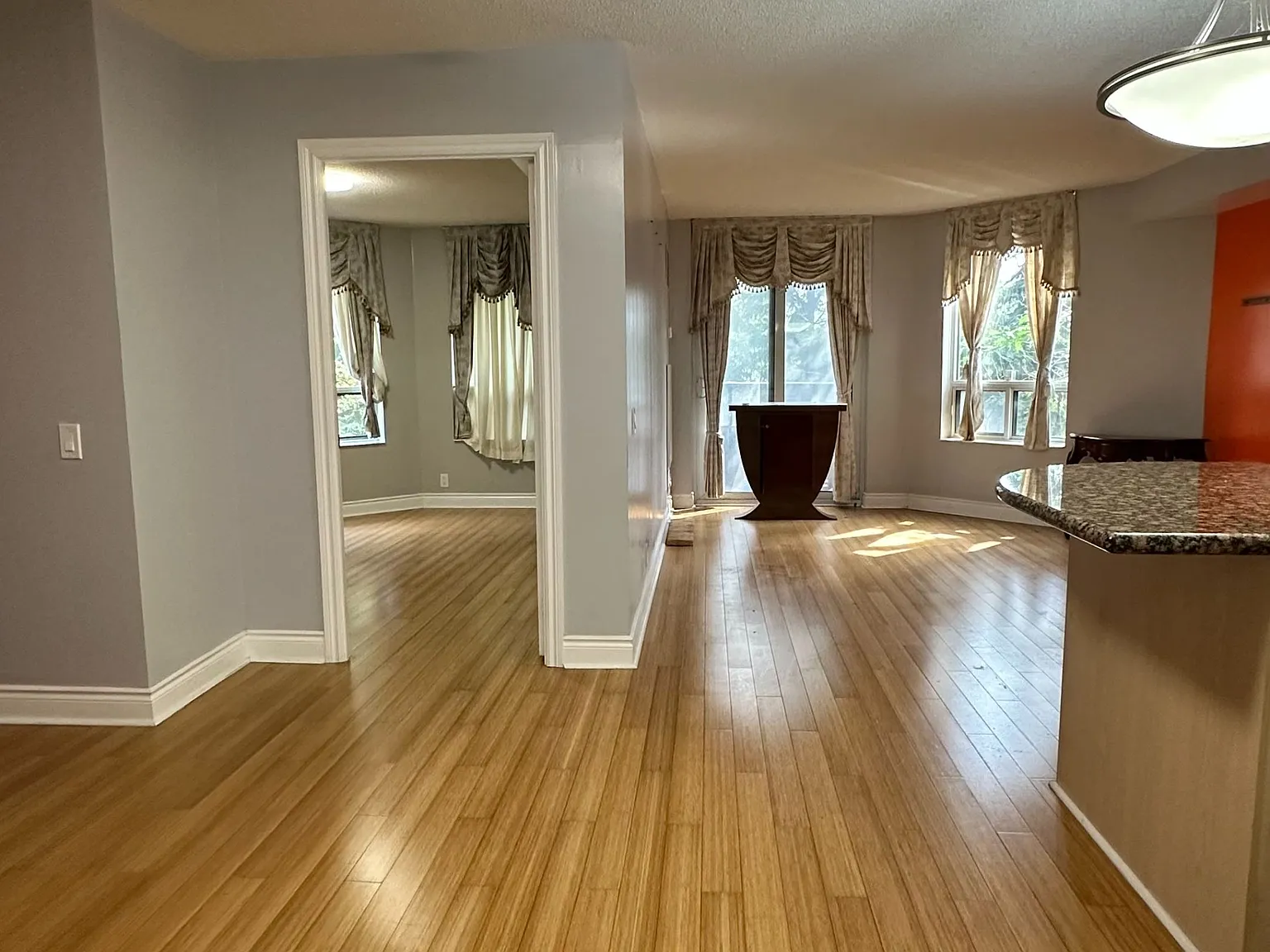 Skymark Condominiums — Photo 3