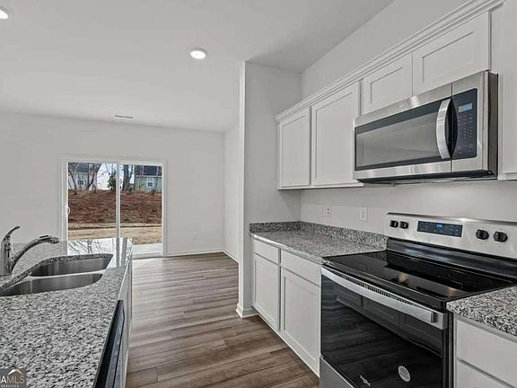 6th image of this home