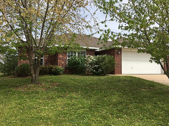 3rd image of 6406 SW Meadow Well Ave