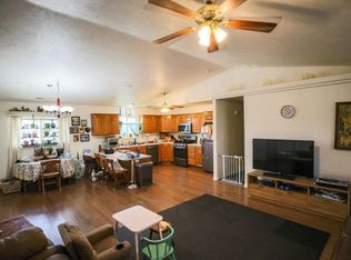 102 N Main St #A, Veyo, UT 84782