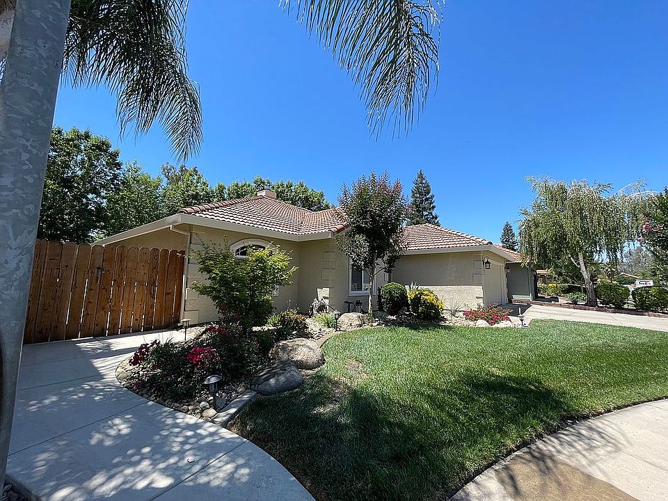 2nd image of 1112 Acapulco Ct