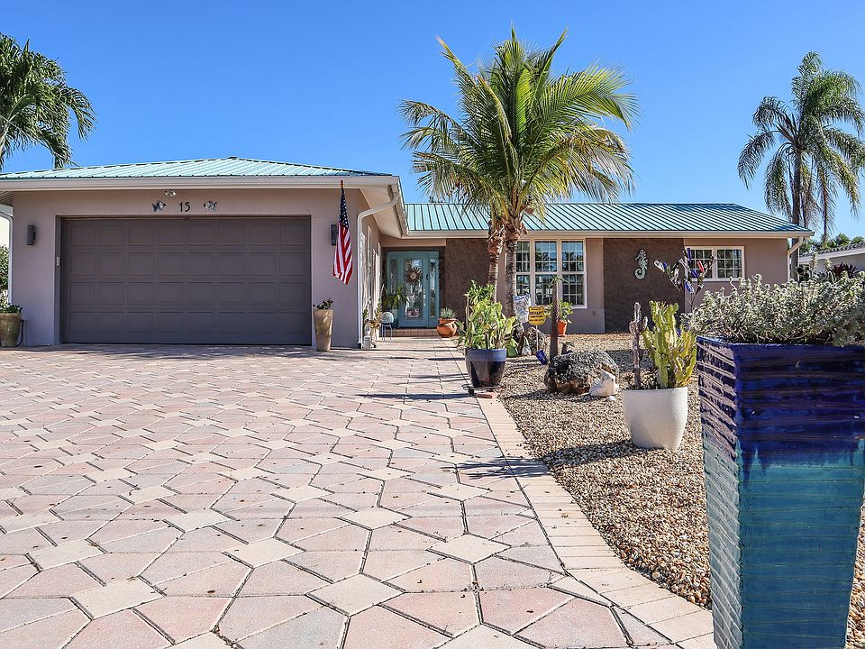 1st image of 15 Palmview Blvd