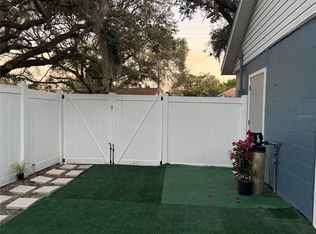 866 Wichita Pl, Orlando, FL 32827