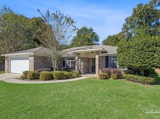 4400 Amberwood Cir, Milton, FL 32571