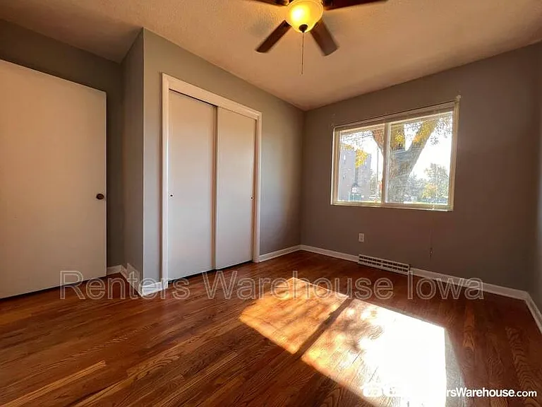 802 SW 3rd St — Photo 10