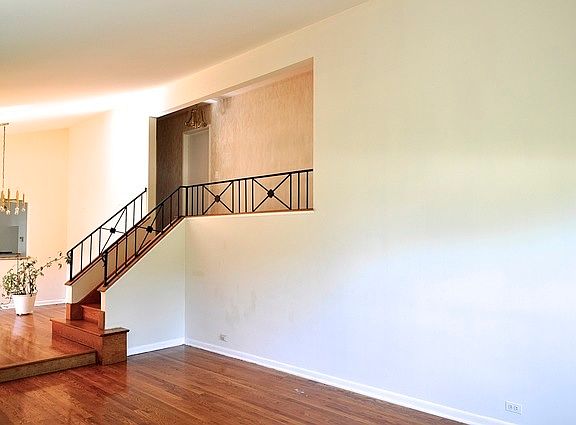 3rd image of 502 Lotus Ln #A