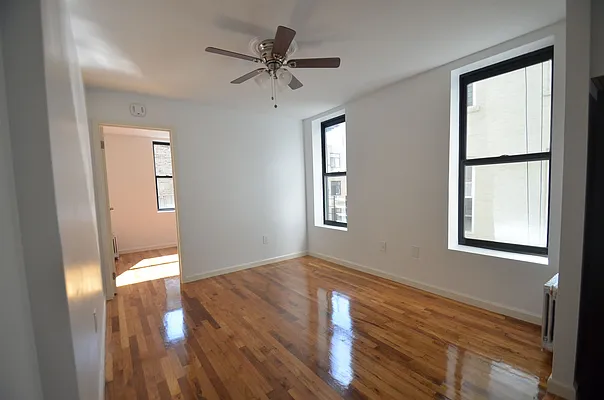 Rented by CITY SKYLINE REALTY INC | media 10