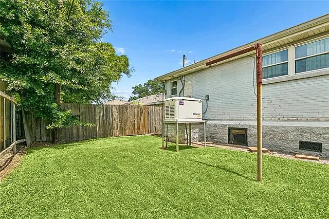 2606 Longwood Dr — Photo 14