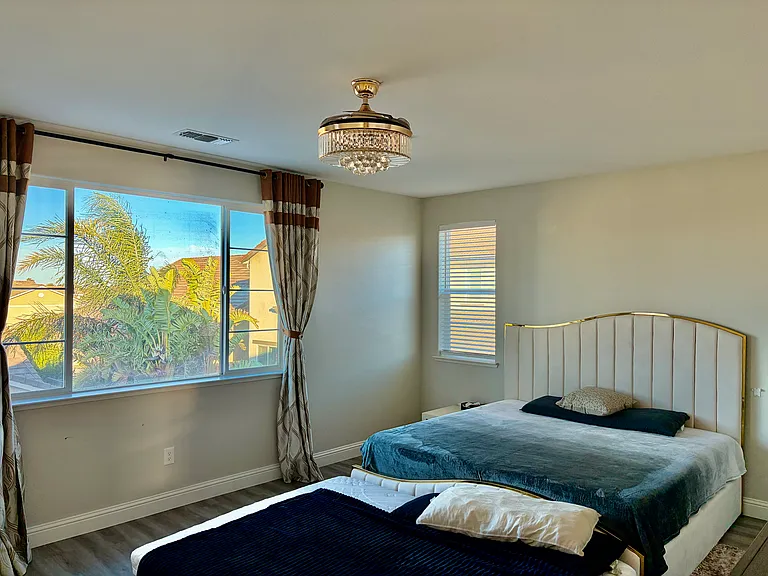 1560 S Hart Dr — Photo 16