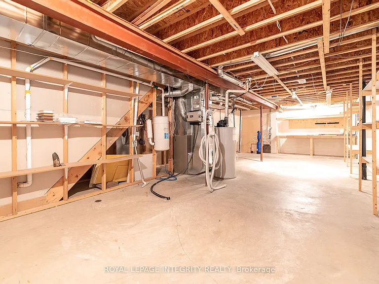 12 Maple Stand Way — Photo 31