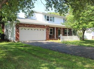 10 Adena Ct, Fredericktown, OH 43019