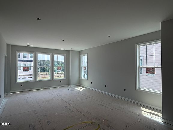 4th image of 10039 Secluded Garden Dr #158
