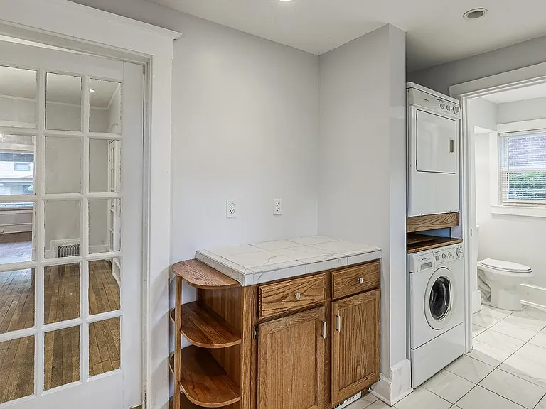 Large laundry room / pantry on 1st floor