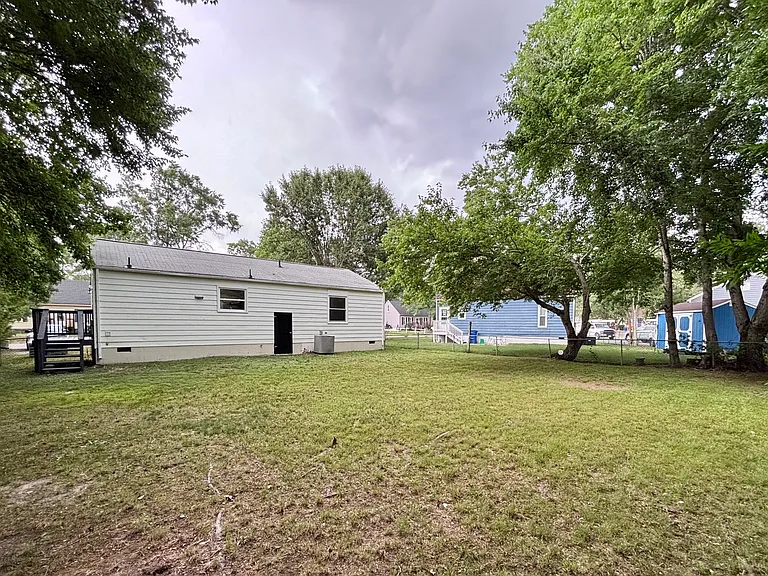 6317 Phobus Dr — Photo 14
