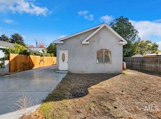 726 Wyoming St, Gooding, ID 83330