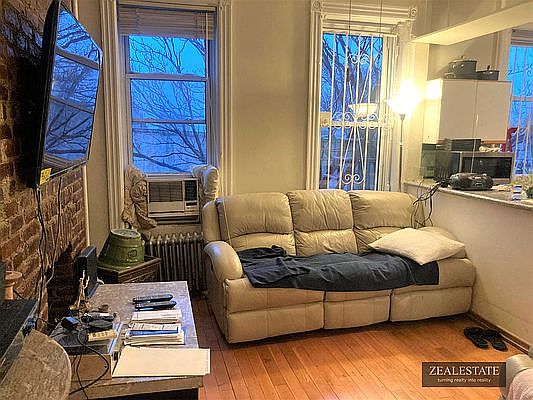 4th image of 346 7th Ave APT 4