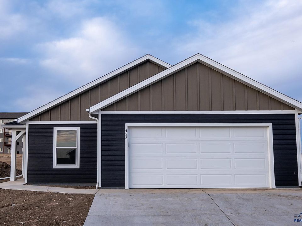 1st image of 452 Henry Potter Rd