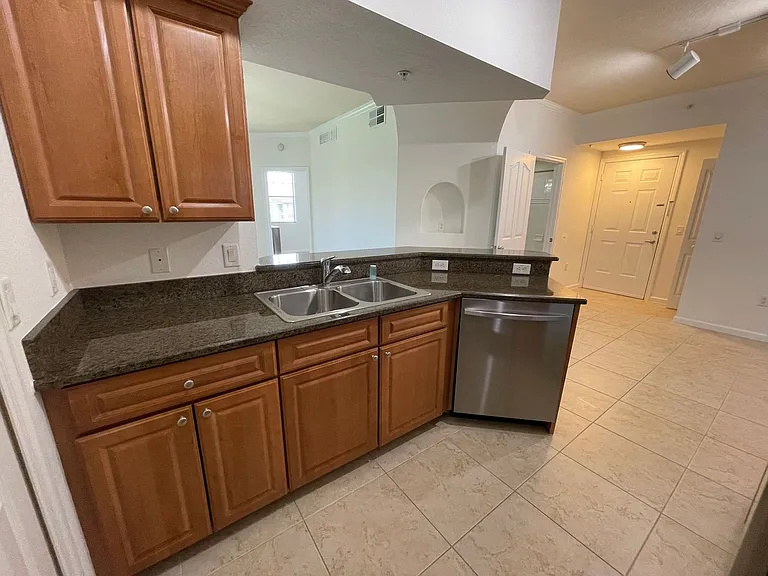 12970 Positano Cir #306 — Photo 4