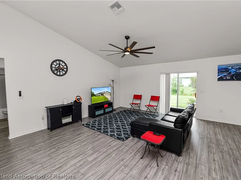 4600 San Ignacio Dr — Photo 12
