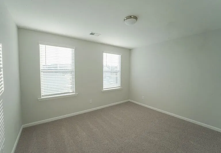 257 Brookline Dr — Photo 15
