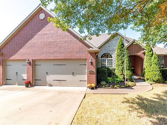 3rd image of 2023 N Bridgeport Dr