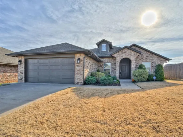 2980 NW 184th Ter, Edmond, OK 73012