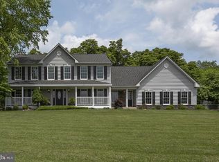 13915 Kennard Dr, Glenelg, MD 21737