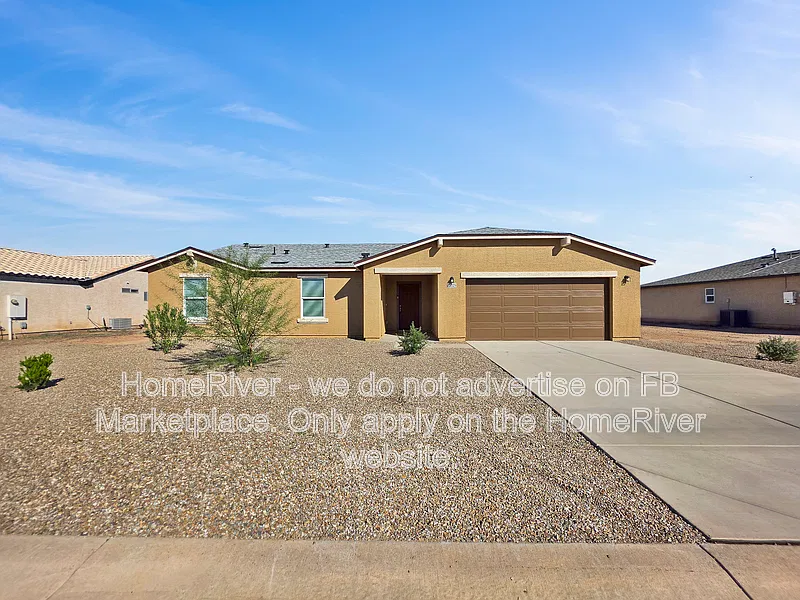 11025 W Hobbit Dr
