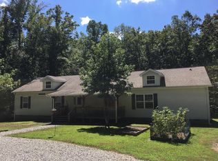 2221 Goodson Trl, Monterey, TN 38574