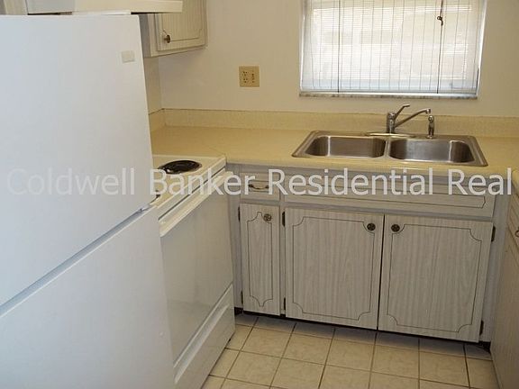 5th image of 2835 Swifton Dr #17