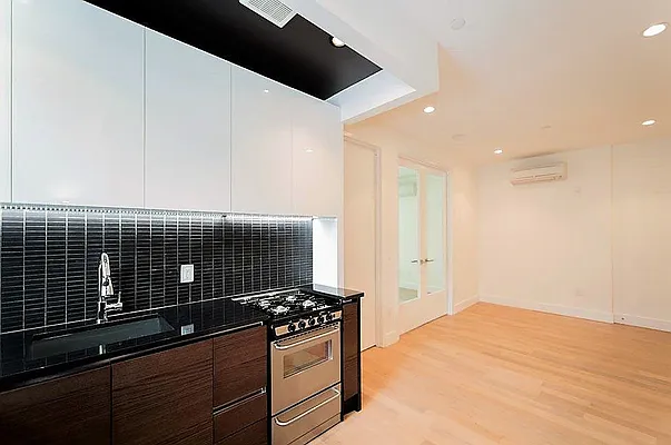 Rented by Simply Brooklyn Realty Inc | media 11