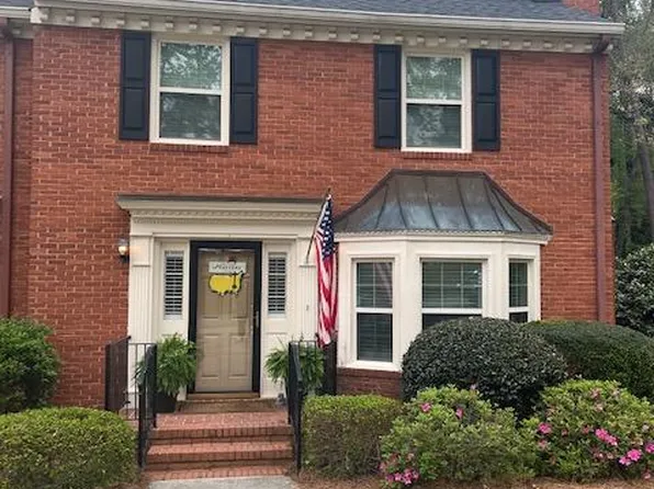 621 Crown Point Dr, Martinez, GA 30907