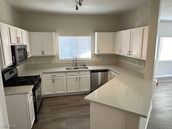 4th image of 9303 Gilcrease Ave Unit 1102