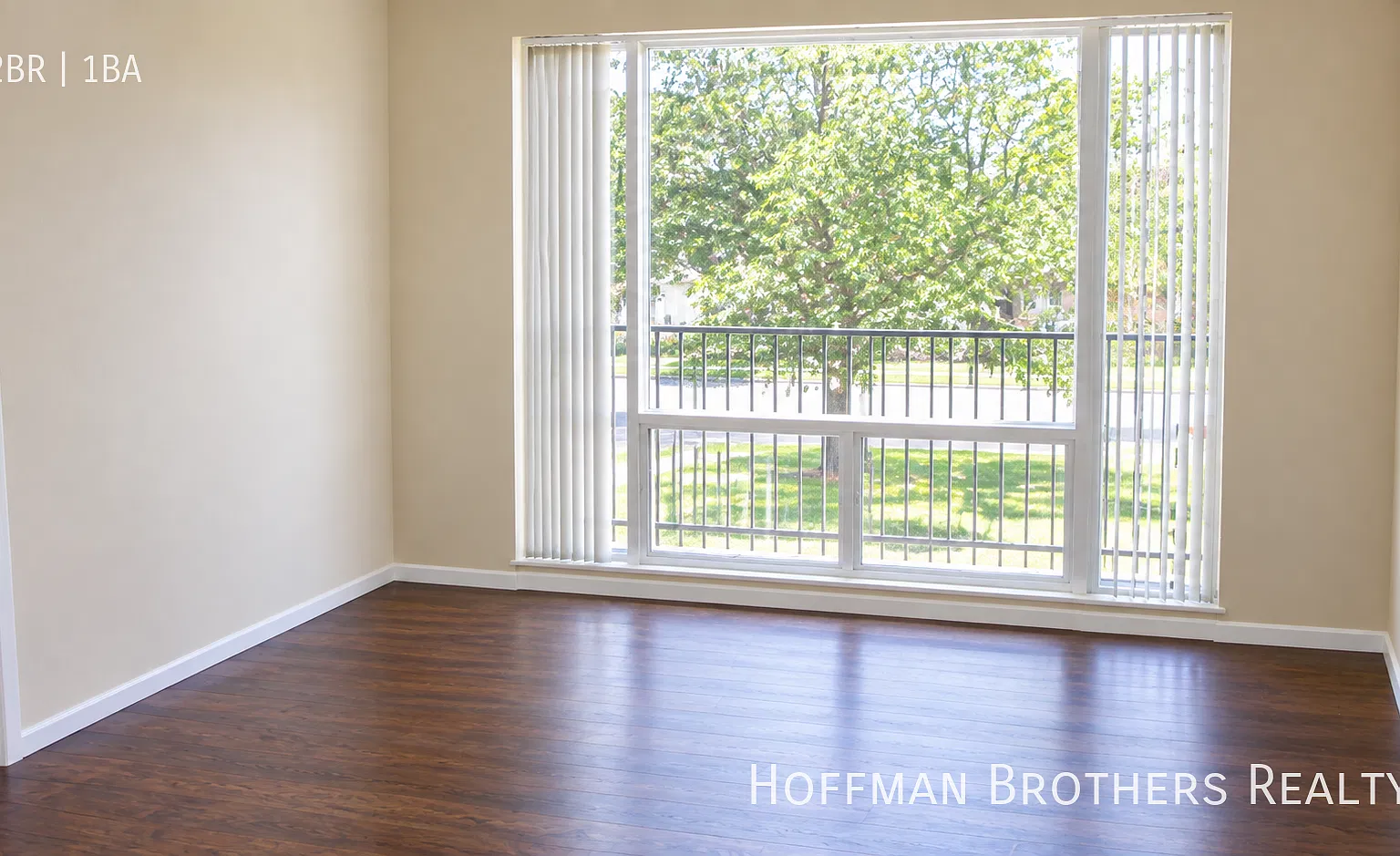 2br With Water & Trash Included & Parking Included In An Intimate 5-Unit Community! — Photo 1