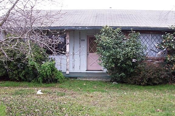 2nd image of 3100 38th Ave