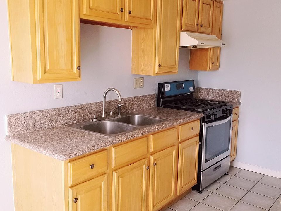 1st image of 1527 Stevens Ave APT B